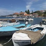 Hotel Luka 2* Luka