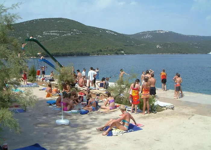 Hotel Luka 2* Luka (Dugi Otok)