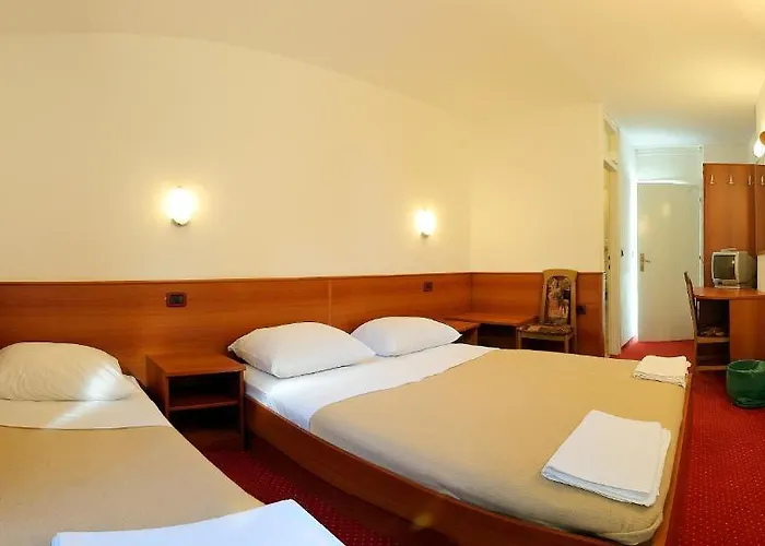 Hotel Luka Otel