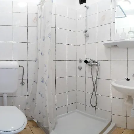 Luka Szálloda 2*