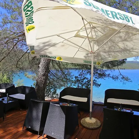 Hotel Luka - Dugi Otok 2*