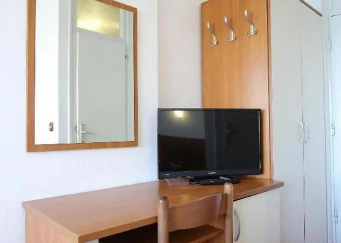 Hotell Hotel Luka 2*