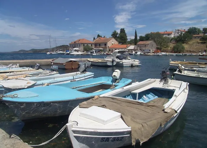 Hotel Luka 2* Luka (Dugi Otok)